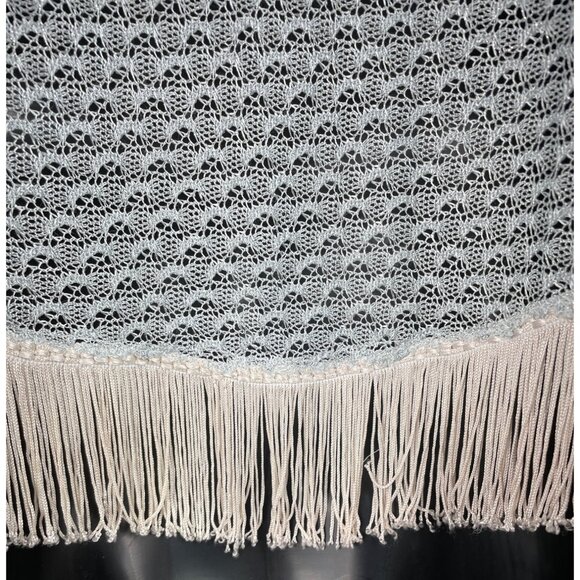 Vintage Light Gray Lace Knit Shawl With White Fringe Trim - Picture 6 of 9